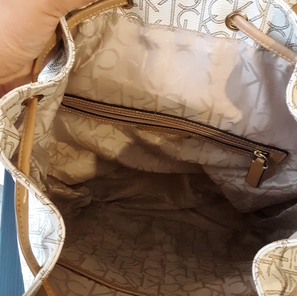 NWOT Calvin Klein backpack - Picture 7 of 8